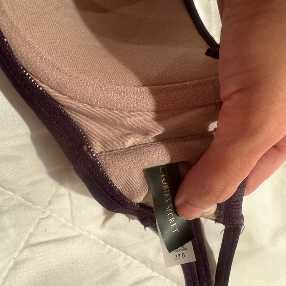 Victoria secret bikini top - Picture 5 of 5